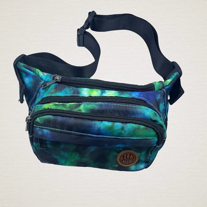Mystic Green Fanny Pack: Style and Function in One Chic Accessory
